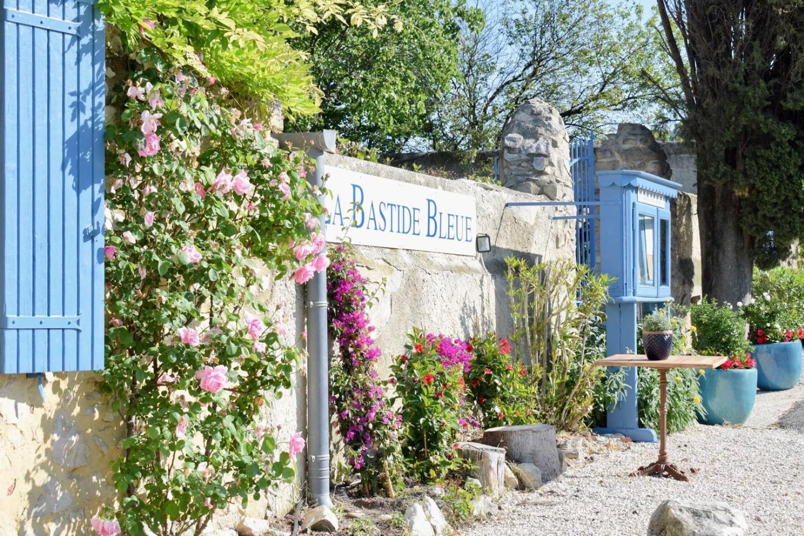 מלון Séguret La Bastide Bleue מראה חיצוני תמונה